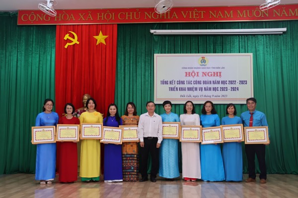 Hội nghị Tổng kết công tác Công đoàn ngành Giáo dục tỉnh Đắk Lắk năm học 2022 – 2023