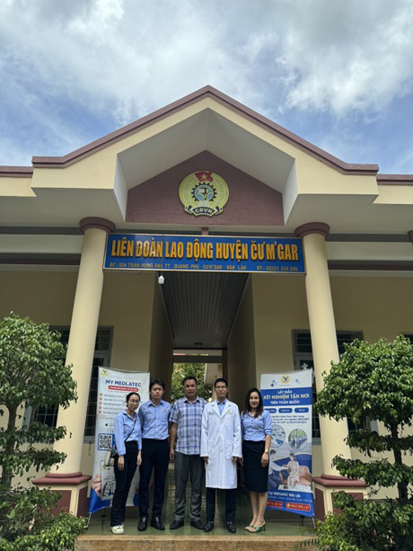 Chương trình tư vấn sức khỏe, lấy mẫu máu xét nghiệm tầm soát ung thư gan (AFP) miễn phí cho đoàn viên, người lao động trên địa bàn huyện Čư M'gar