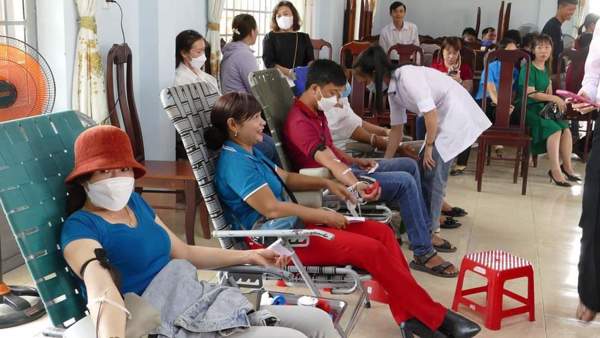 Trên 450 đoàn viên, thanh niên, công nhân viên chức lao động huyện Buôn Đôn tham gia hiến máu tình nguyện đợt 1 năm 2023
