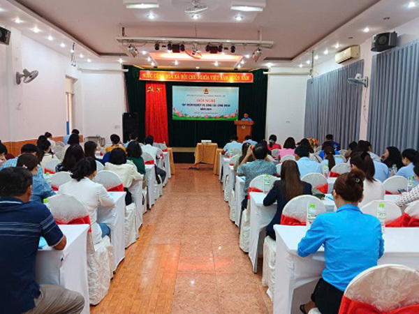 Công đoàn ngành Công Thương tổ chức tập huấn  nghiệp vụ công đoàn cho 70 cán bộ công đoàn cơ sở.