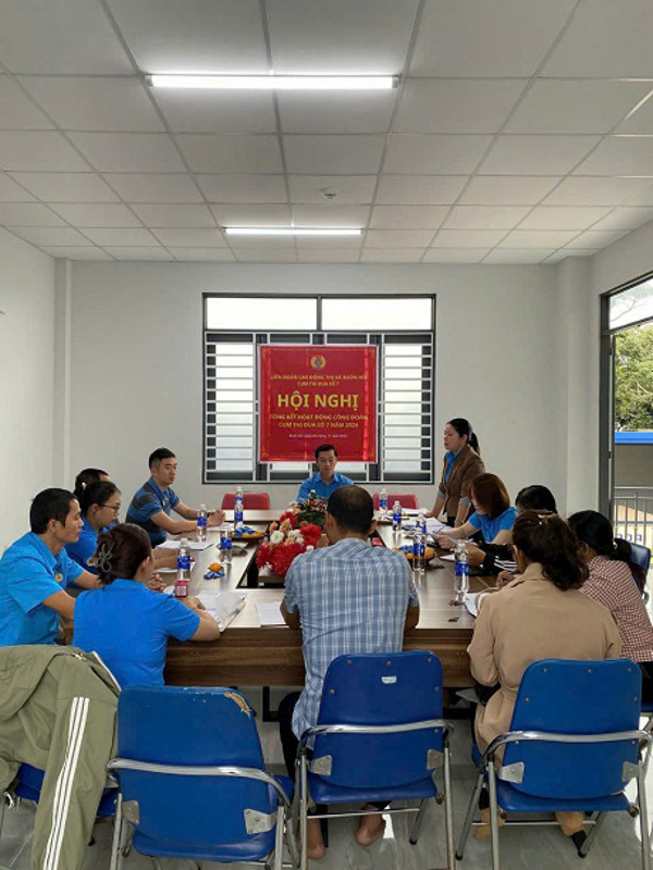 Công đoàn các Cụm thi đua LĐLĐ thị xã Tổ chức Hội nghị  tổng kết hoạt động Công đoàn năm 2024