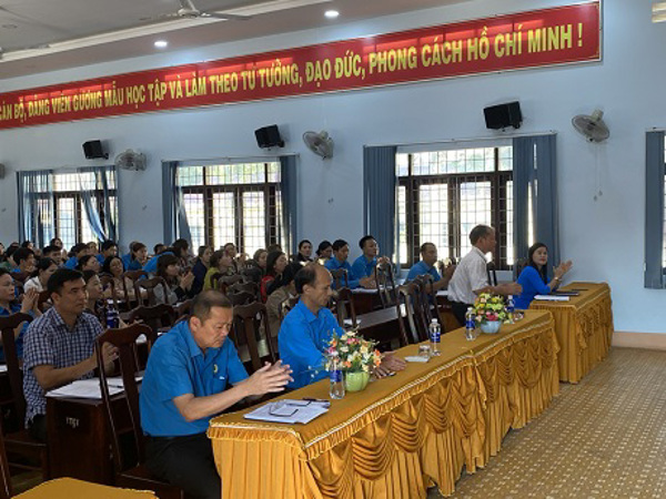 Liên đoàn Lao động huyện Cư M’gar phối hợp Tổ chức tập huấn nghiệp vụ cho cán bộ công đoàn cơ sở năm 2024