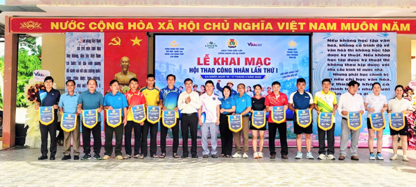 Hội thao CNVCLĐ Công đoàn xã Ea Knốp lần thứ I, năm 2026 hưởng ứng Tháng Công nhân năm 2026 và chào mừng Đại hội XIV Công đoàn Việt Nam