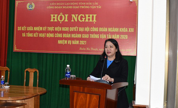 CÔNG ĐOÀN NGÀNH GIAO THÔNG VẬN TẢI TỈNH HOÀN THÀNH TỐT NHIỀU CHỈ TIÊU NGHỊ QUYẾT ĐẠI HỘI CÔNG ĐOÀN NGÀNH ĐỀ RA CHO NỬA NHIỆM KỲ 2017 &#x2013; 2020
